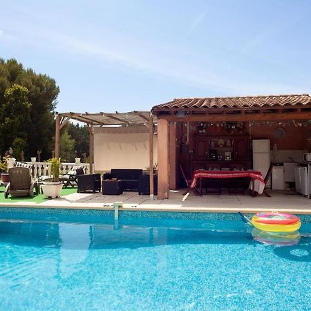Appartement Avec Piscine Et Cuisine Roquefort-la-Bédoule Esterno foto