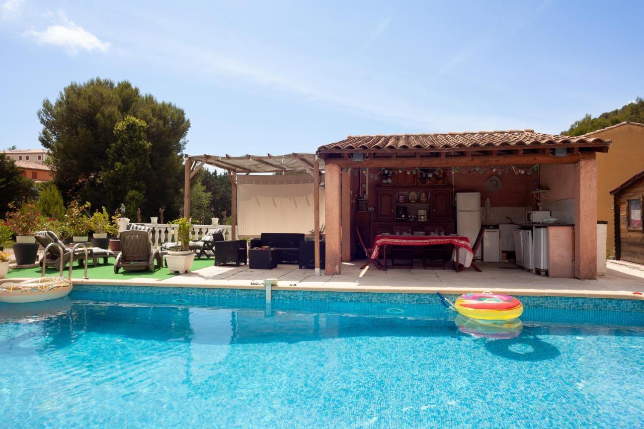 Appartement Avec Piscine Et Cuisine Roquefort-la-Bédoule Esterno foto