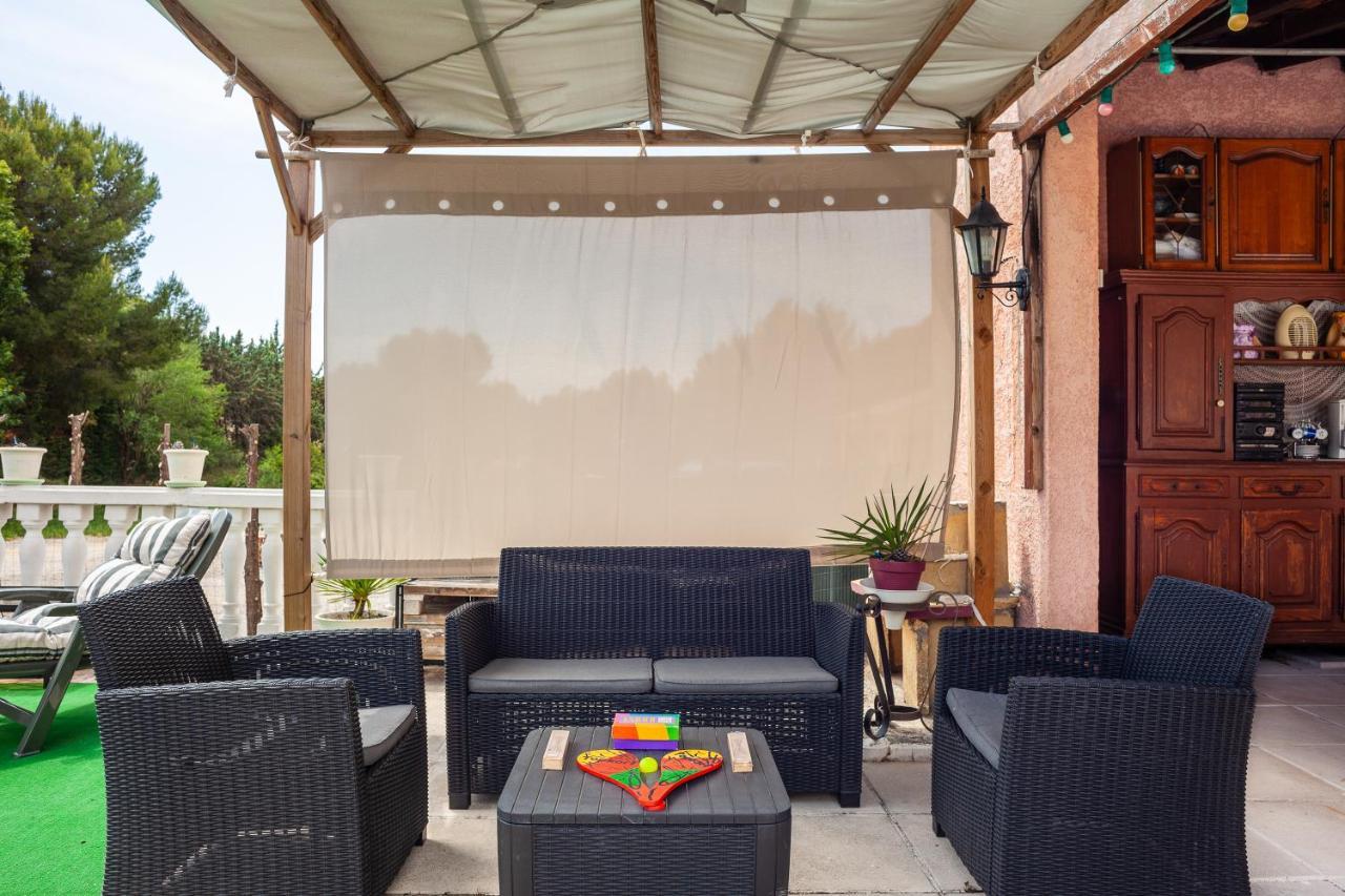 Appartement Avec Piscine Et Cuisine Roquefort-la-Bédoule Esterno foto