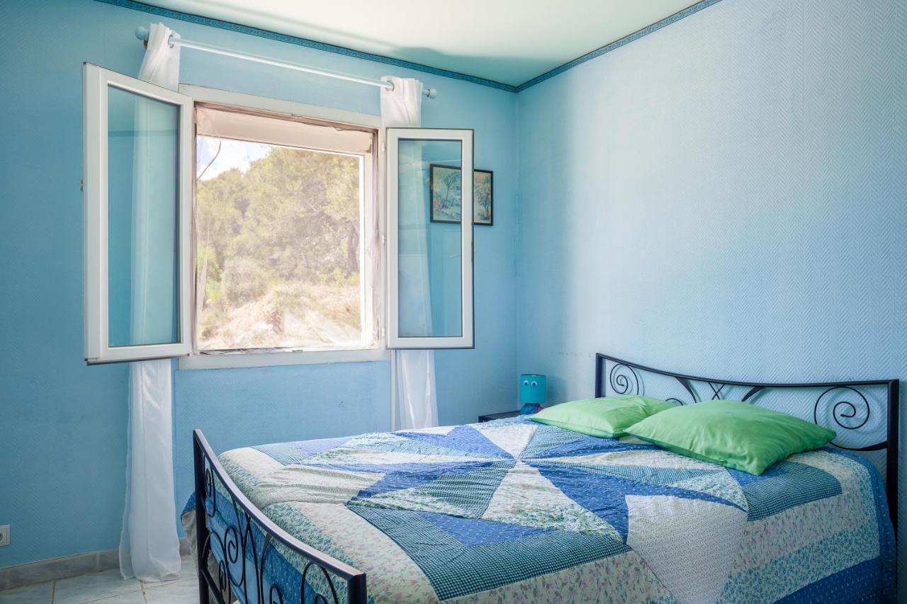 Appartement Avec Piscine Et Cuisine Roquefort-la-Bédoule Esterno foto
